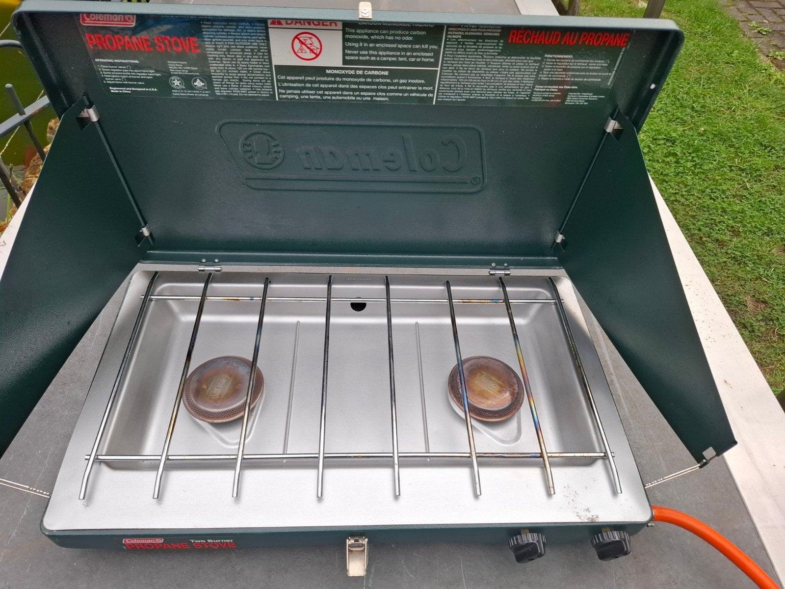 Coleman Propane Stove - 2-pits campinggasstel, Caravans en Kamperen, Ophalen of Verzenden, Zo goed als nieuw
