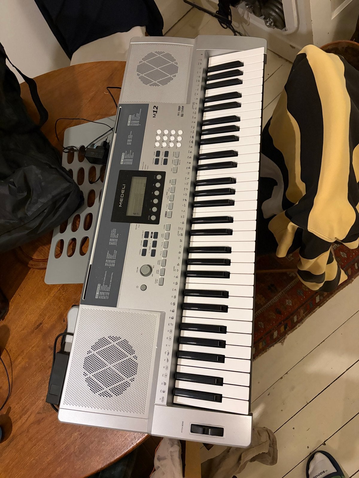 Medeli M12 Keyboard - Zo goed als nieuw