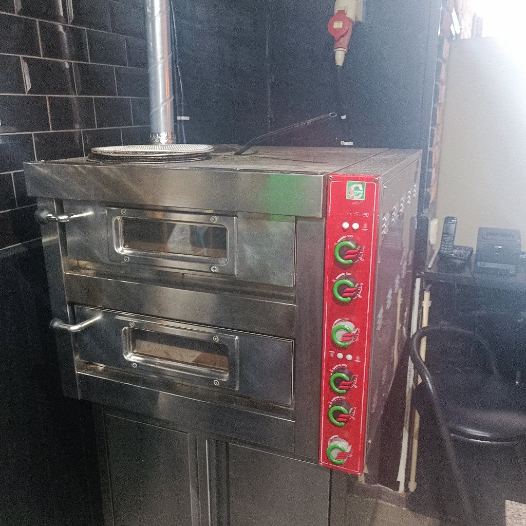 pizza oven 2x4 op steenvlak., Ophalen, Gebruikt, Hete lucht, 60 cm of meer