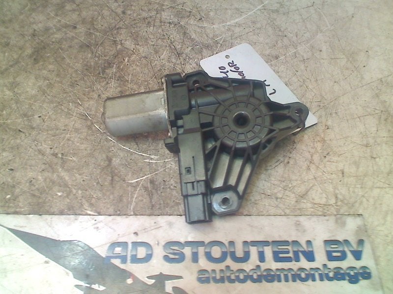 Motor Raammechaniek Links Achter Volvo V40 (MV) 968741101, Gebruikt, Siegburger Straße 229, Köln 50679, , Duitsland, Info@volvocars.com