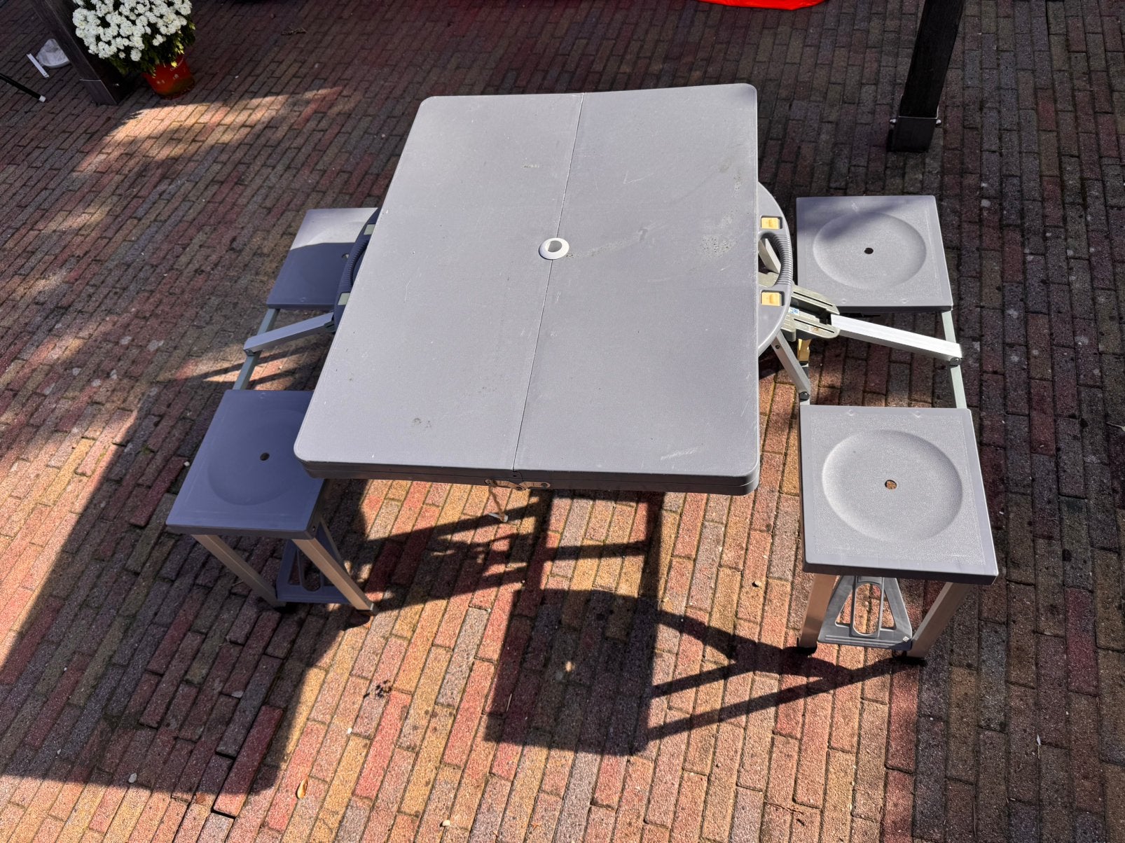Opvouwbare campingtafel / picknicktafel met 4 zitplaatsen, Huis en Inrichting, Ophalen of Verzenden