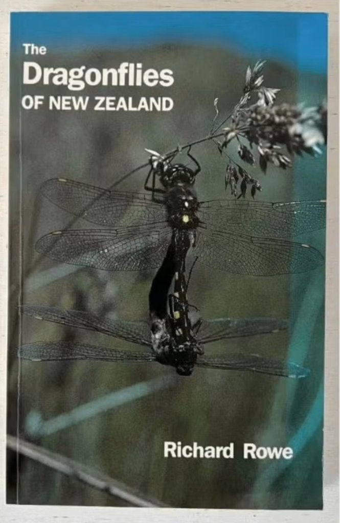The Dragonflies of New Zealand - Richard Rowe, Ophalen of Verzenden, Zo goed als nieuw, Overige onderwerpen
