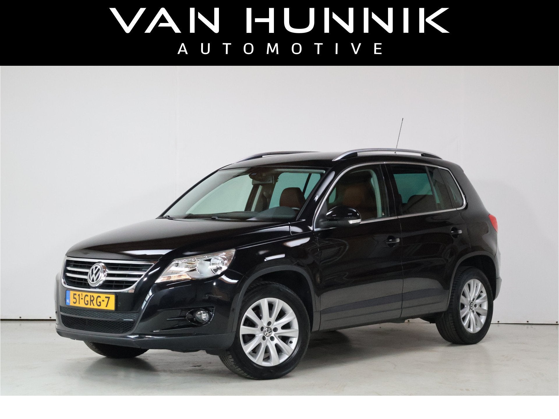 Volkswagen Tiguan 1.4 TSI Sport&Style 4M | Cruise | Trekhaak, Gebruikt, 4 cilinders, Zwart, Handgeschakeld
