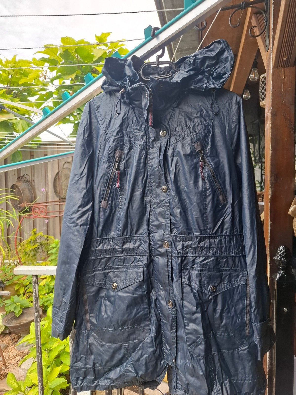 Donkerblauwe regenjas Distric, maat 40/42, Blauw, Maat 42/44 (L), Ophalen of Verzenden, Distric