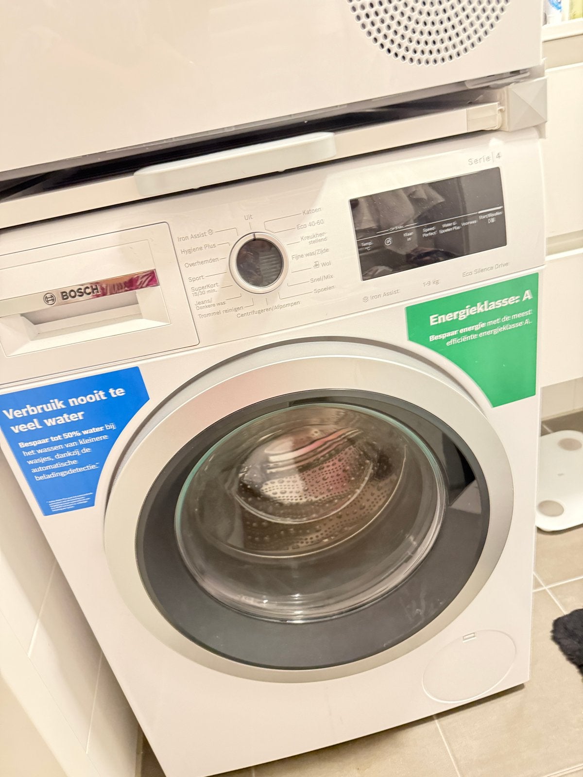 Bosch Serie 4 Wasmachine 9 kilo- Slechts 8 maanden gebruikt!, 1200 tot 1600 toeren, 8 tot 10 kg, Ophalen of Verzenden, Zo goed als nieuw