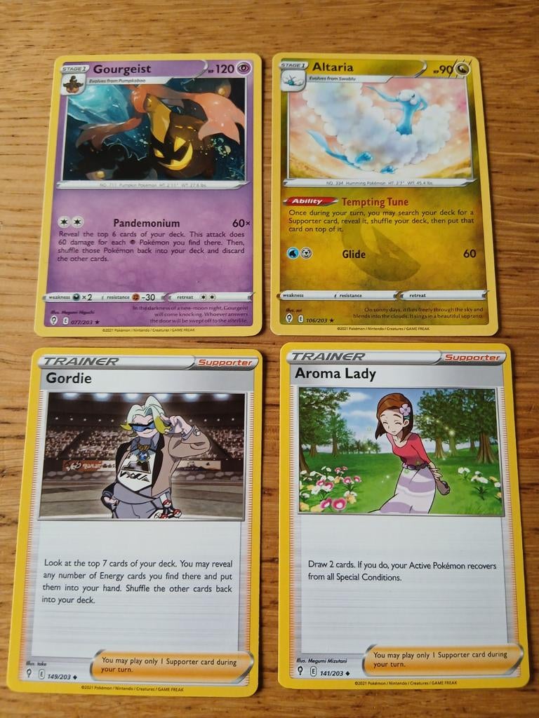 Gourgeist 077/203, Altaria 106/203, Gordie, Aroma Lady, Ophalen of Verzenden, Gebruikt, Meerdere kaarten