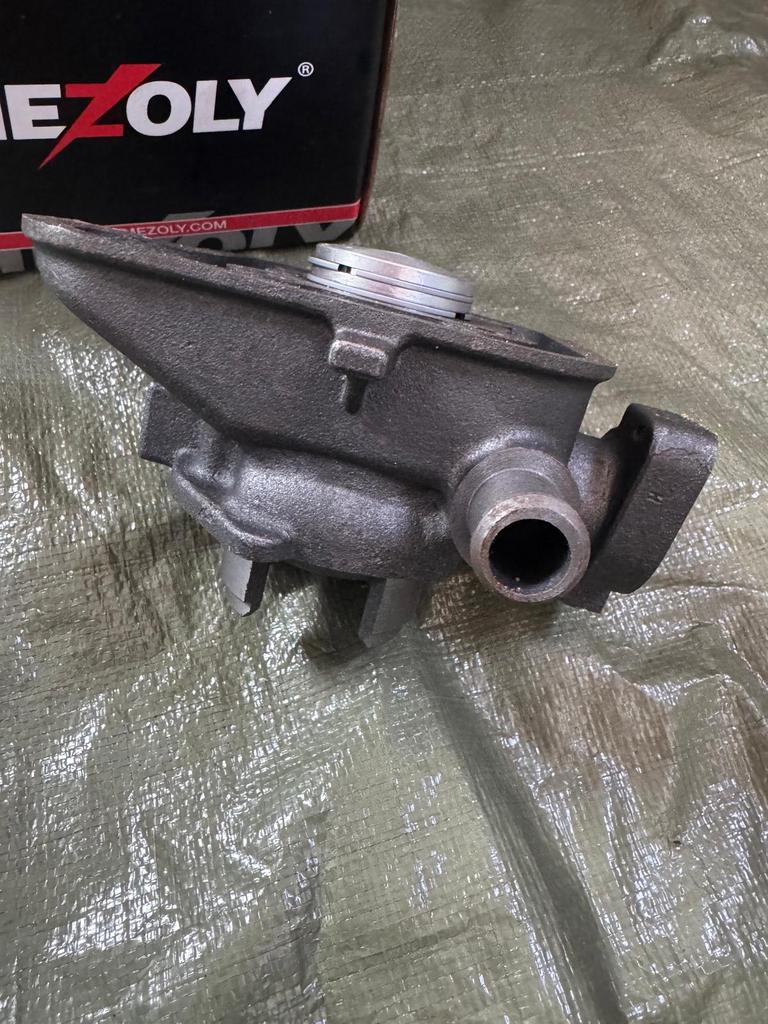 Peugeot lc cillinder nieuw 2 takt, Ophalen of Verzenden, Nieuw, Peugeot