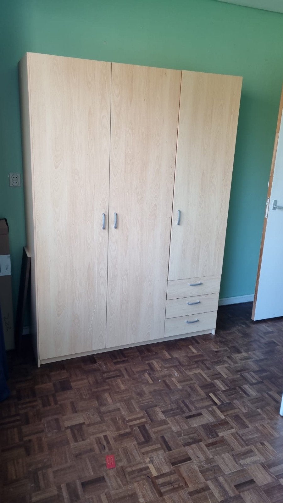 Kledingkast - Beuken, Ophalen, 100 tot 150 cm, Met lade(s), Zo goed als nieuw