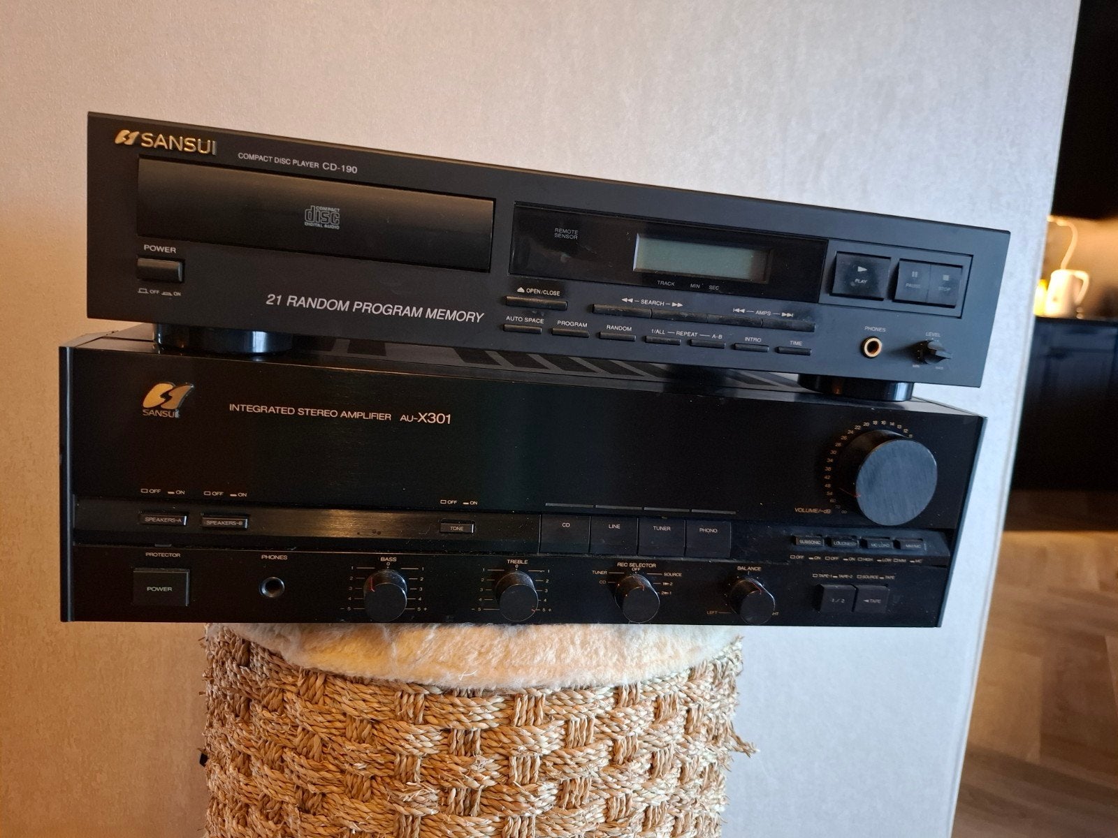 SANSUI CD-190 CD-speler en AU-X301 versterker set, Overige merken, Gebruikt, Cd-speler, Losse componenten