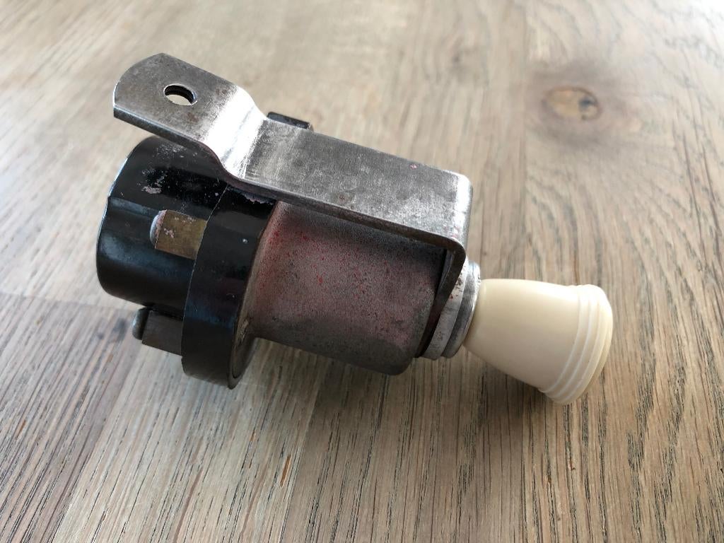 Lichtschakelaar VW Kever Ovaal, Auto-onderdelen, Ophalen of Verzenden, Gebruikt, Volkswagen