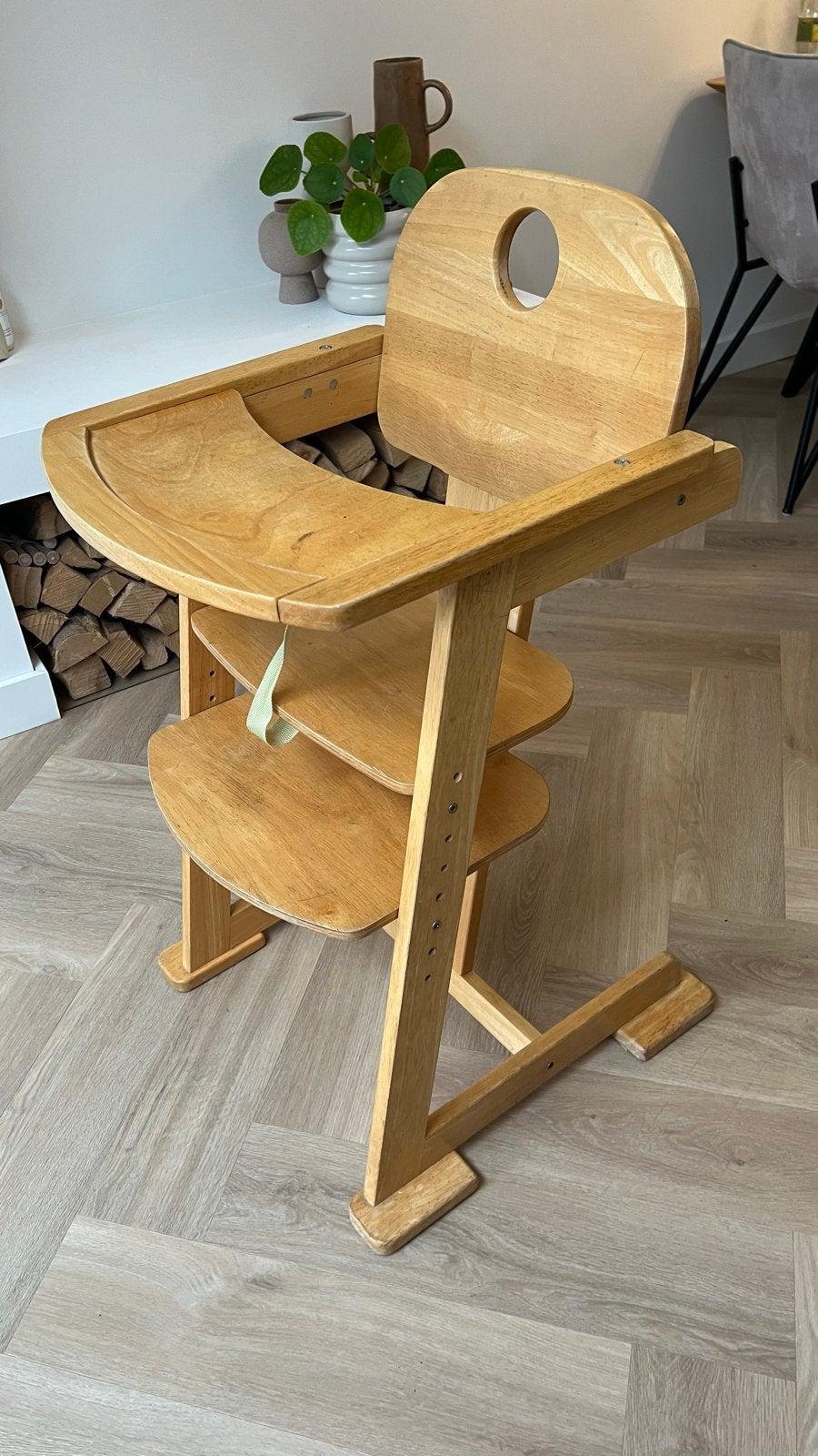 Houten meegroeistoel met eetblad, Ophalen, Gebruikt, Meegroeistoel, Afneembaar eetblad