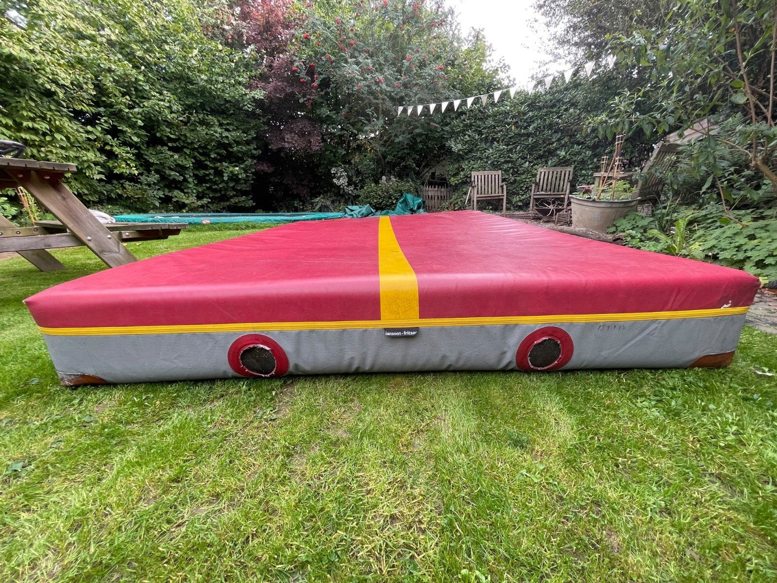 Grote turnmat / valmat (rood/grijs), Janssen Fritzen, Ophalen, Gebruikt, Materiaal