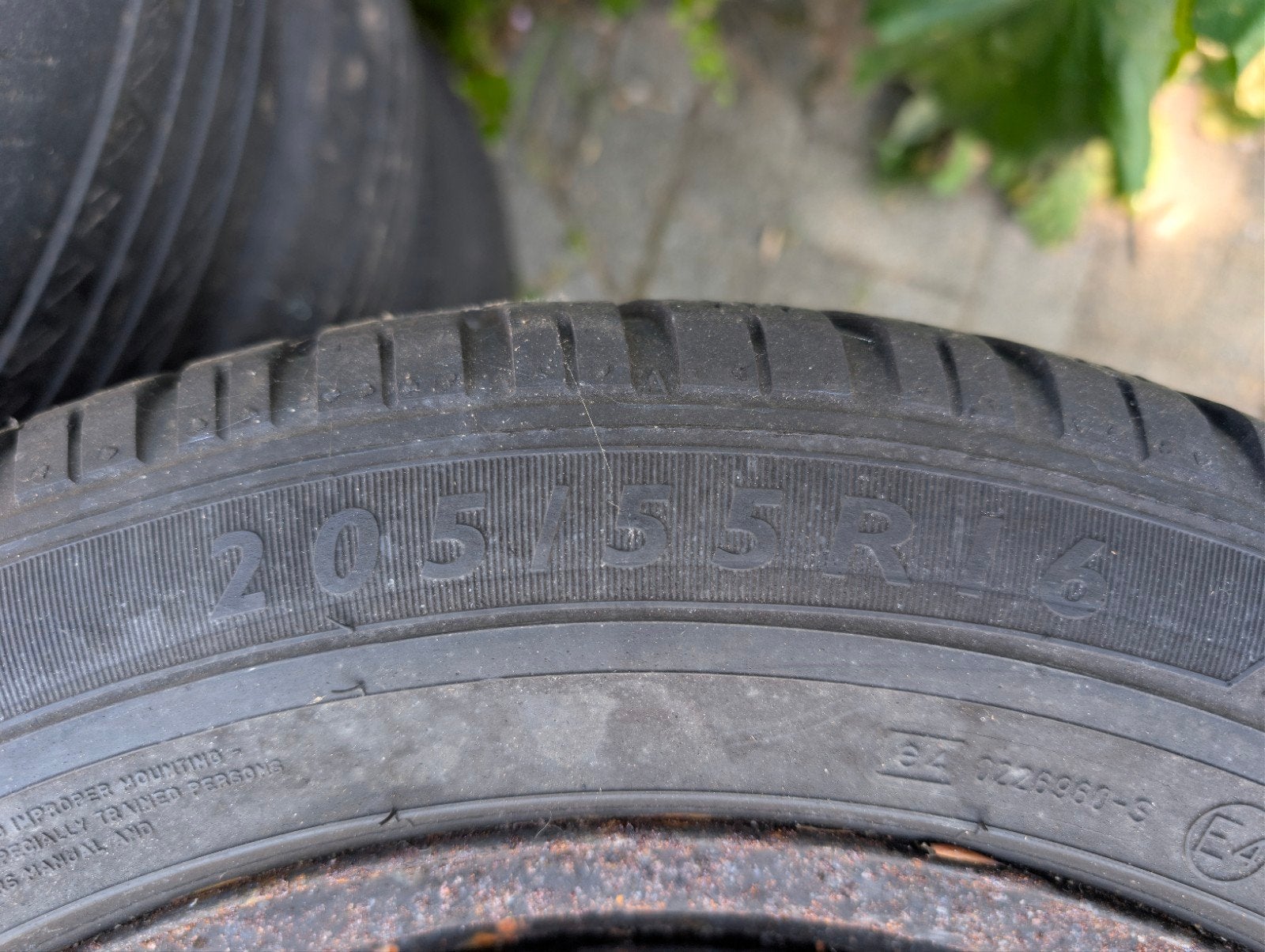 Dunlop Winter Sport 205/55R16 winterbanden met wieldoppen, Auto-onderdelen, Banden en Velgen, Ophalen, Gebruikt, 16 inch, Banden en Velgen