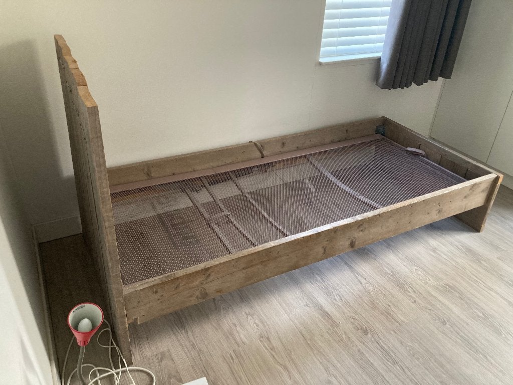 Bed steigerhout incl Auping spiraalbodem en gratis matras, Huis en Inrichting, Ophalen, Gebruikt, 90 cm, 210 cm