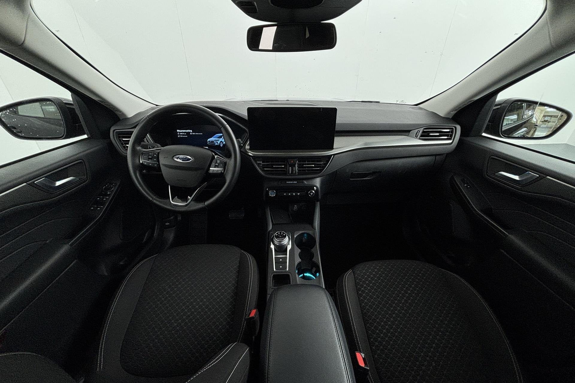 Ford Kuga 2.5 PHEV Titanium Elektrisch rijden met de rust va, Auto's, Gebruikt, Euro 6, Zwart, Bedrijf