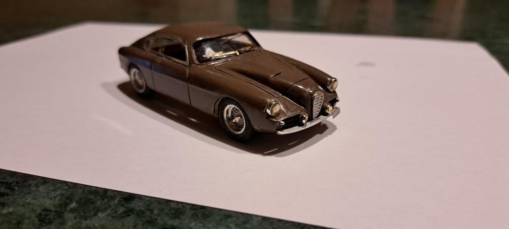 Alfa romeo 1900 coupe zagato 1958 1:43, Ophalen of Verzenden, Zo goed als nieuw, Auto, Overige merken