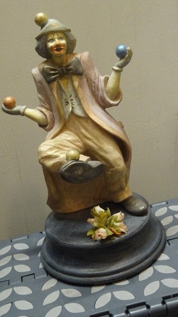 Clown Beeldje Van Aardewerk., Ophalen of Verzenden, Zo goed als nieuw, Mens