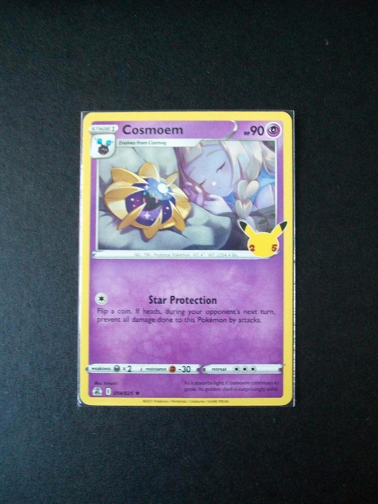 8490 Nieuwe Pokemon kaart COSMOEM Holo Rare 25th Ann 014/025, Verzenden, Nieuw, Losse kaart, Foil