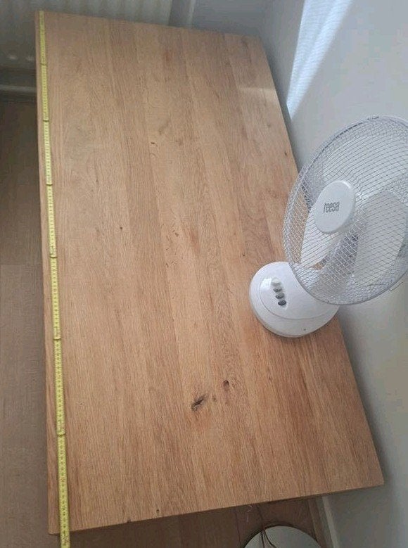 zwaren houten salontafel als nieuw 140 cm lang 70 cm breed, Huis en Inrichting, 100 tot 150 cm, Zo goed als nieuw, Grenenhout