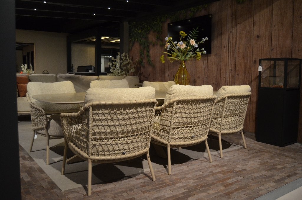 Sardinia low diningset, 6 zitplaatsen, Ophalen of Verzenden, Zo goed als nieuw, Rvs