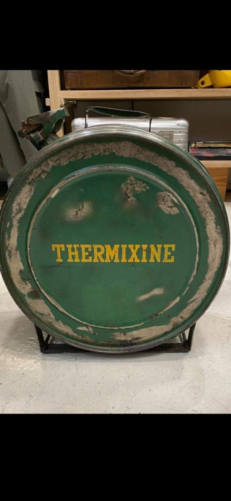 vintage jerrycan bp, Verzenden