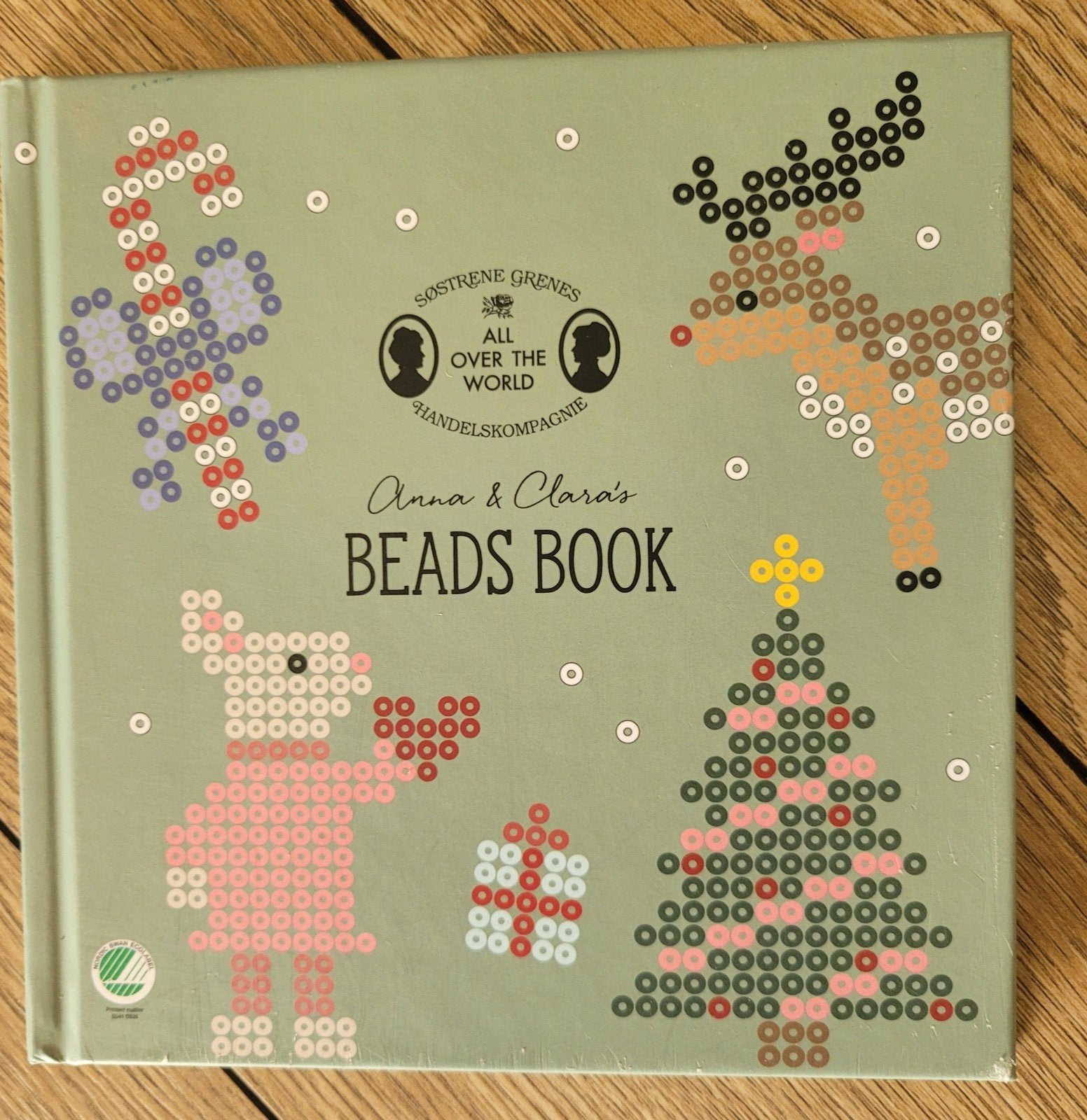 Anna & Clara's Beads Book - Kerstmis Knutselboek, Ophalen of Verzenden, Zo goed als nieuw, Knutselboek, Overige merken