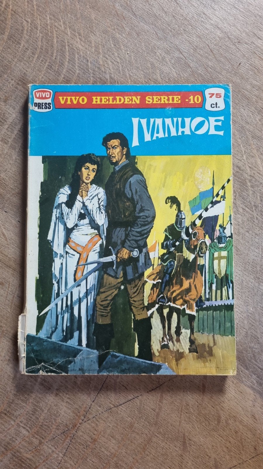 Ivanhoe - Vivo Helden Serie - Vintage Stripboek, Boeken, Ophalen of Verzenden, Gelezen, Sir Walter Scott (origineel verhaal), Nederland