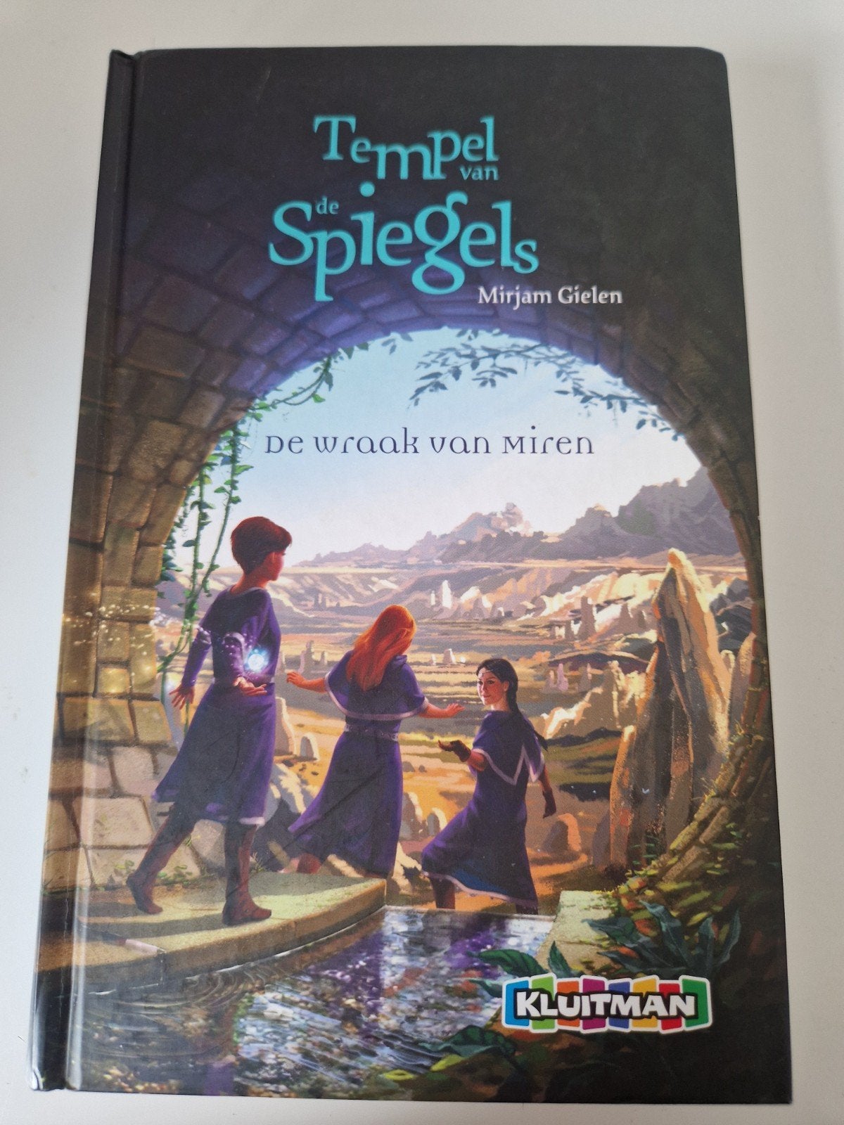 Tempel van de Spiegels - De wraak van Miren, Ophalen of Verzenden, Zo goed als nieuw, Mirjam Gielen