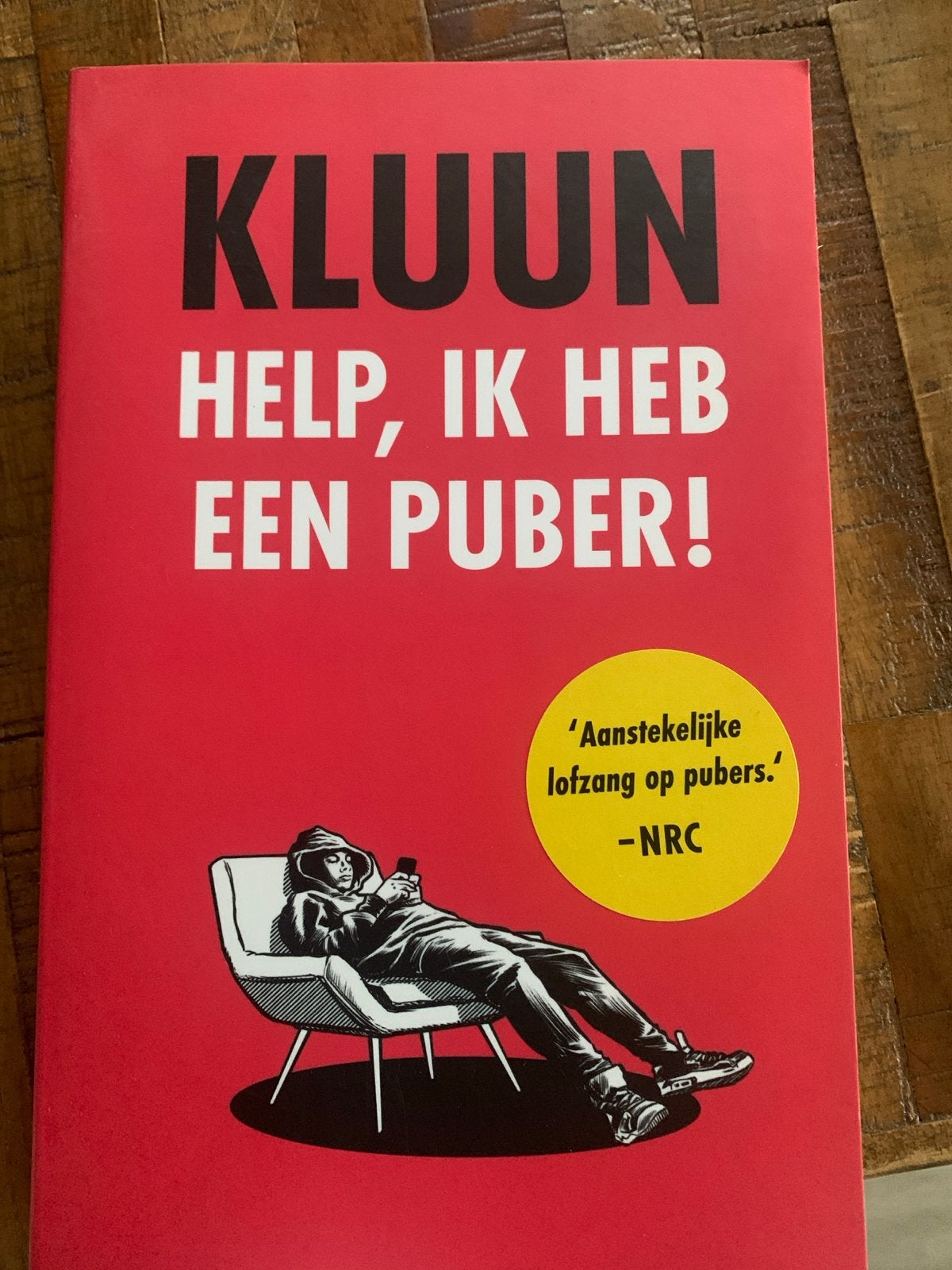 Kluun - Help, ik heb een puber!, Boeken, Ophalen of Verzenden, Zo goed als nieuw, Opvoeding vanaf 10 jaar