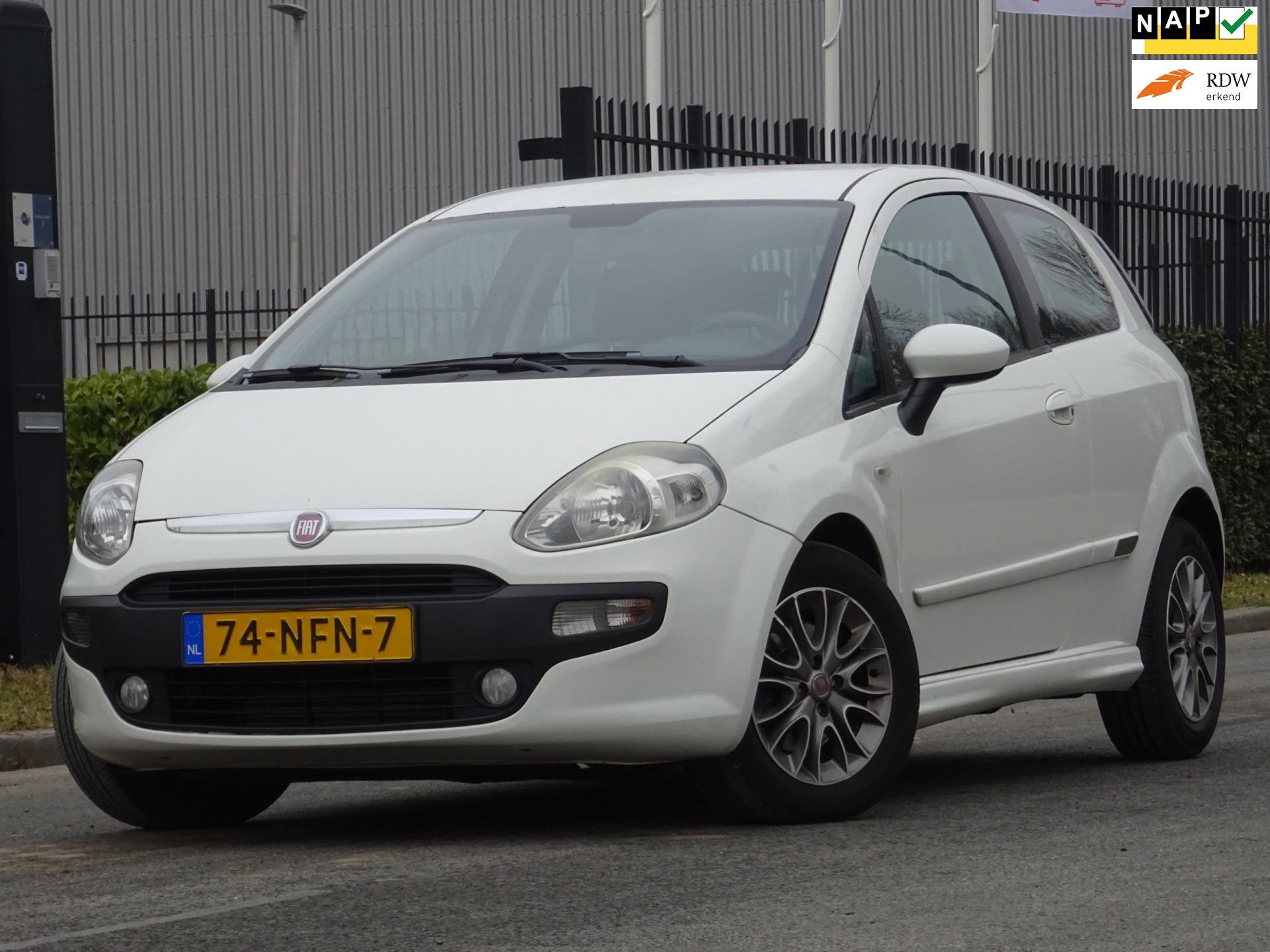 Fiat Punto Evo 1.3 M-Jet Dynamic NAP/CLIMA/CRUISE/APK, Auto's, Fiat, Voorwielaandrijving, Euro 5, 28 km/l, Gebruikt
