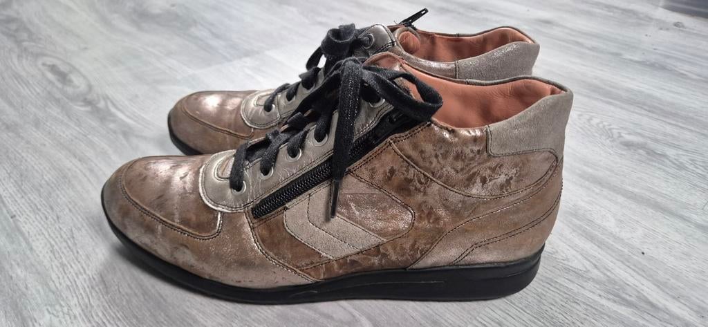 Hele mooie schoenen van Durea, Durea, Bruin, Ophalen of Verzenden, Sneakers of Gympen