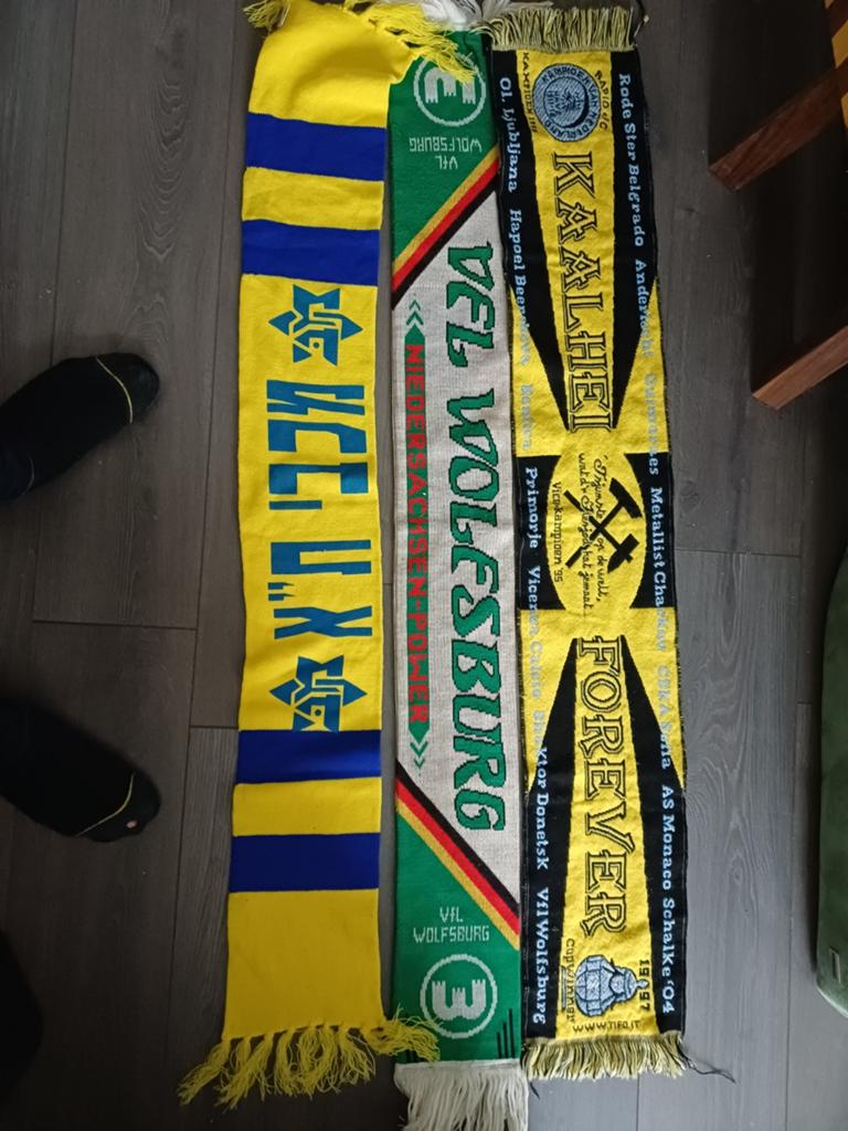 Roda sjaaltjes, Maat XL, Ophalen of Verzenden