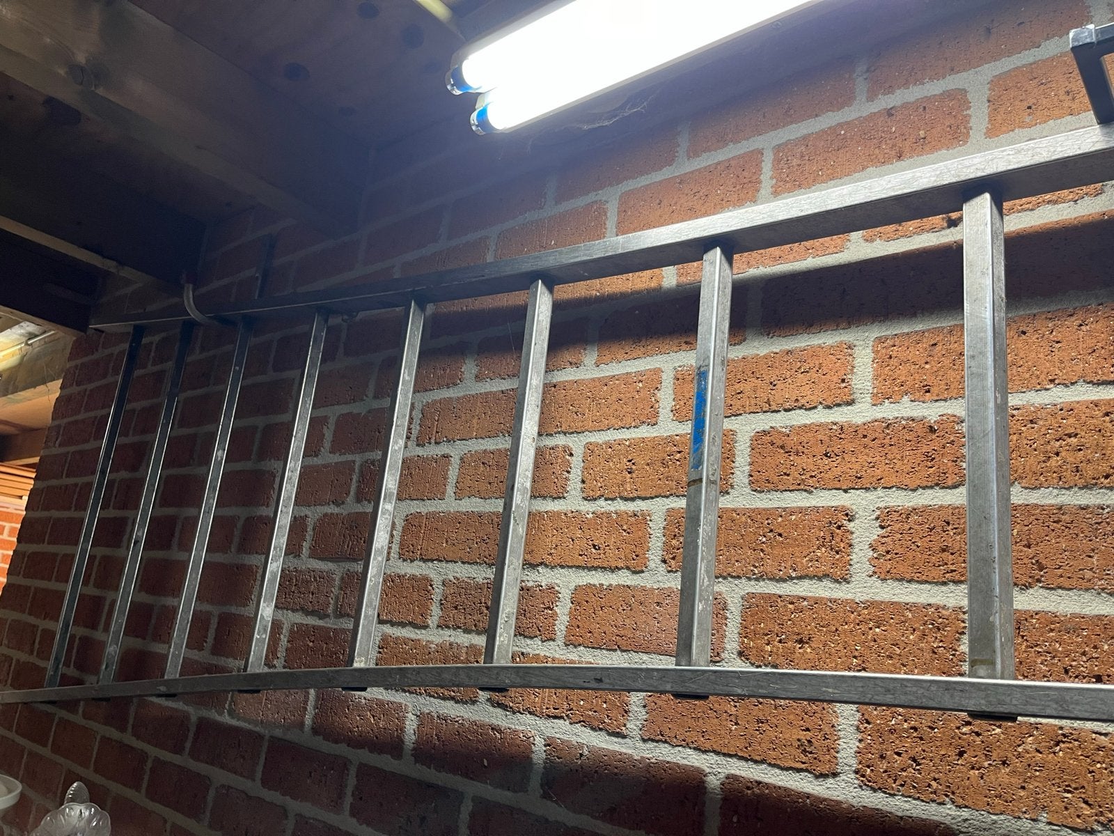 Aluminium steekladder 4/4,50 meter hoog in goede staat, Ophalen, Gebruikt, ?, Ladder
