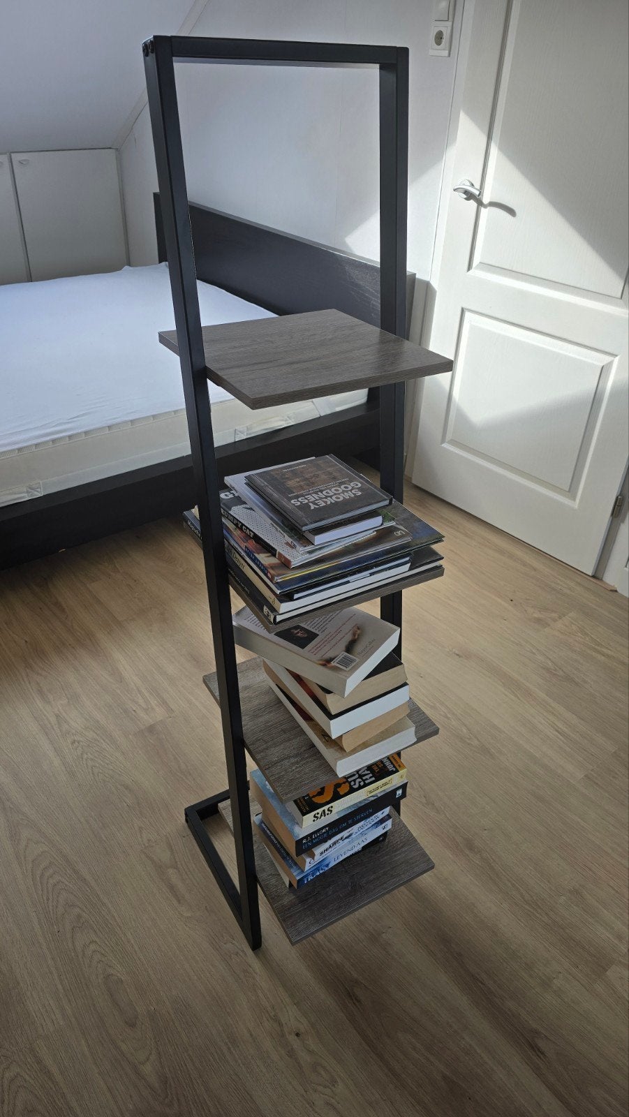 Ladderschap / open boekenkast Industriële Stijl, Met plank(en), Minder dan 50 cm, 100 tot 150 cm, Zo goed als nieuw