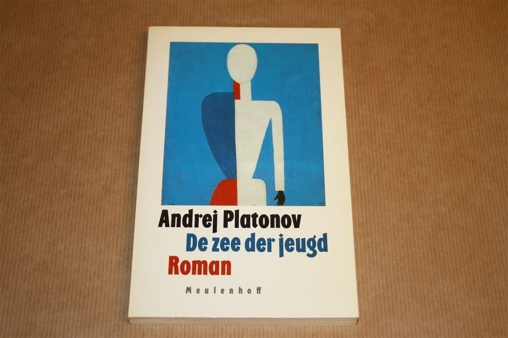De zee der jeugd. Andrej Platonov., Boeken, Ophalen of Verzenden, Gelezen