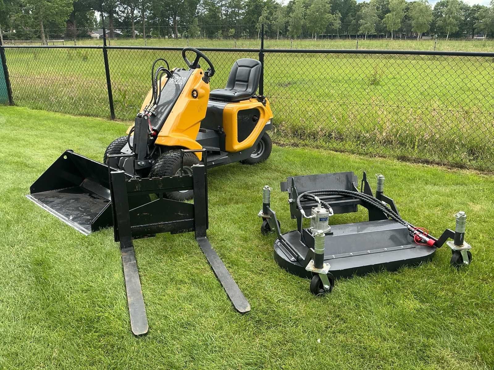 2025 AGT Industrial HR230 Mini Shovel, Zakelijke goederen, Wiellader of Shovel
