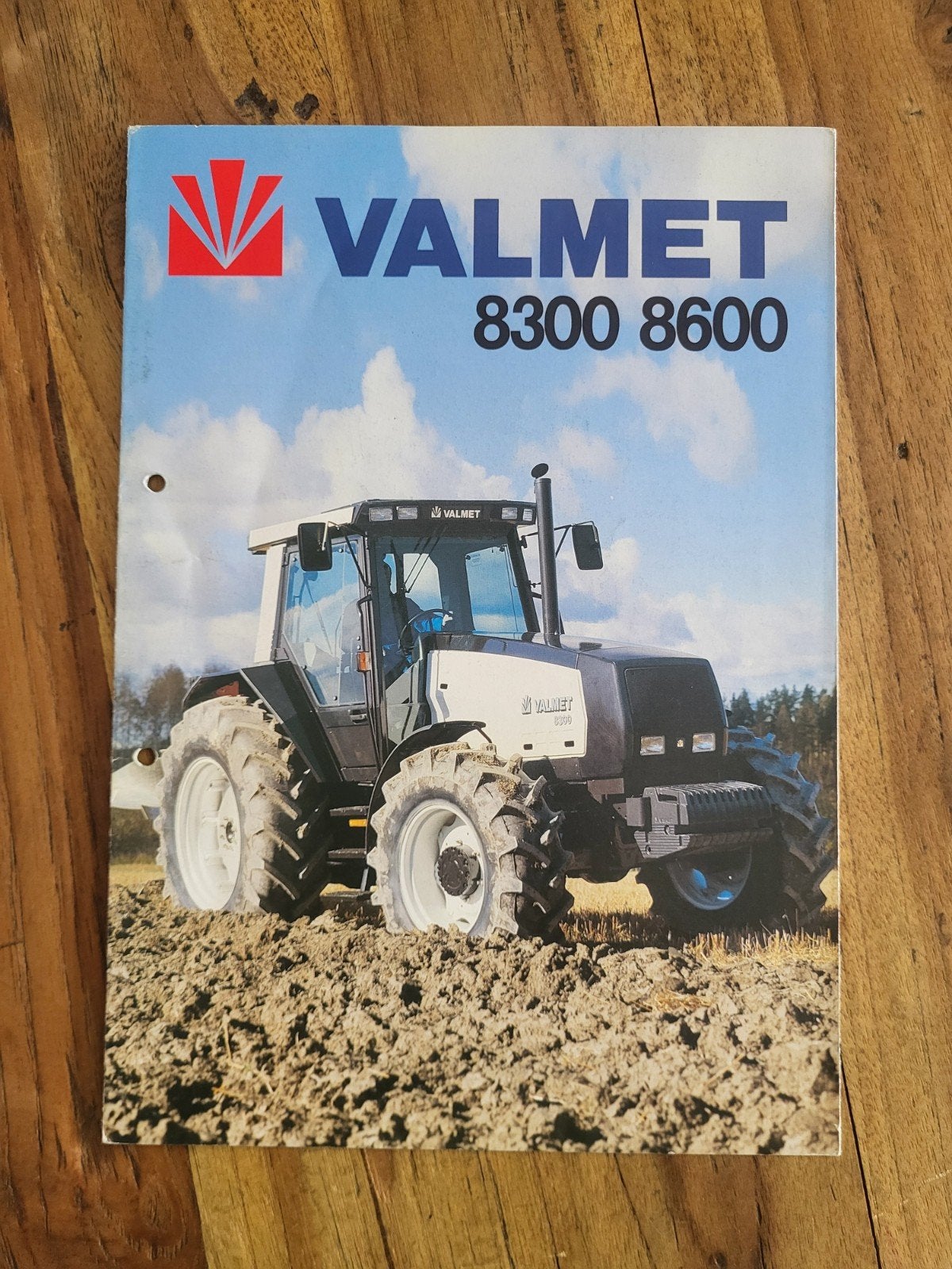 tractor folder Valmet 8300 8600, Ophalen of Verzenden, Zo goed als nieuw
