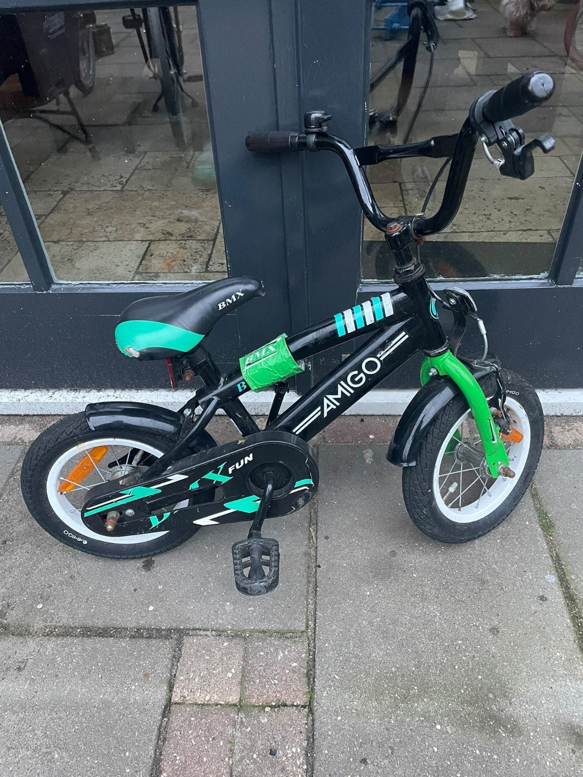 Amigo BMX kinderfiets 12 inch - Zwart/Groen, Fietsen en Brommers, Ophalen, Gebruikt, Staal, Velgrem