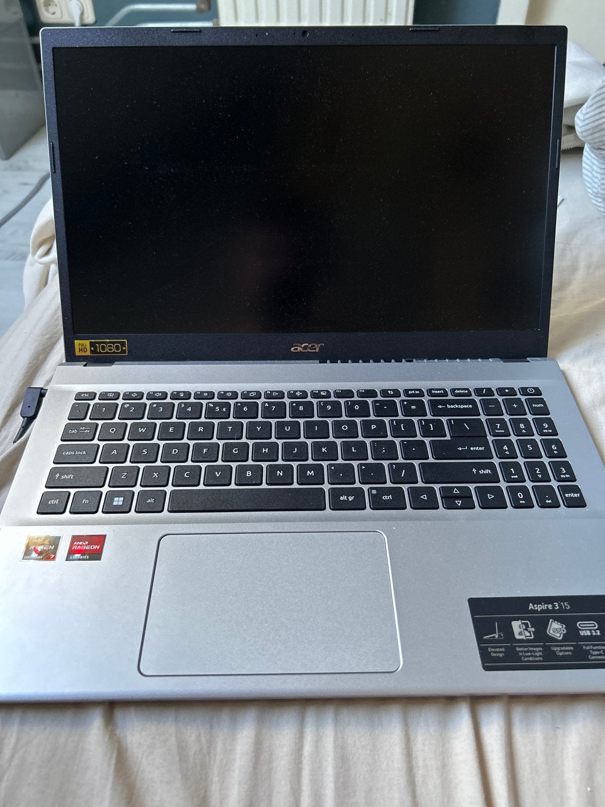Acer Aspire 3 15 - AMD Ryzen 7 - Laptop, Computers en Software, Windows Laptops, Met videokaart, 8 GB, Ophalen of Verzenden, Zo goed als nieuw