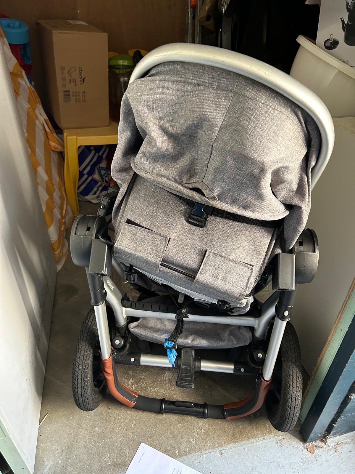 Kinderkraft Combiwagen met autostoeltje