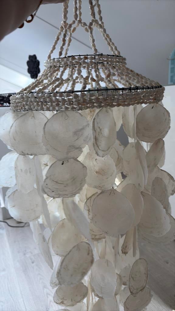 Te koop prachtige schelpen hanger uit Bali, Ophalen of Verzenden, Zo goed als nieuw