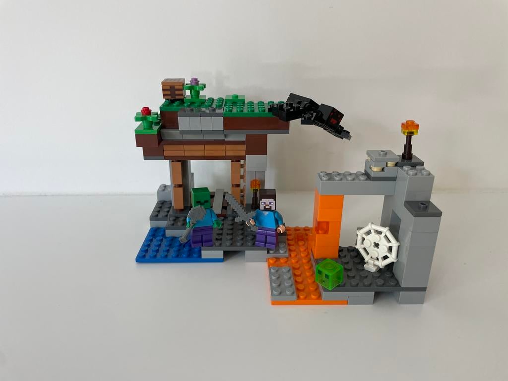 Lego Minecraft De verlaten mijn 21166, Ophalen of Verzenden, Zo goed als nieuw