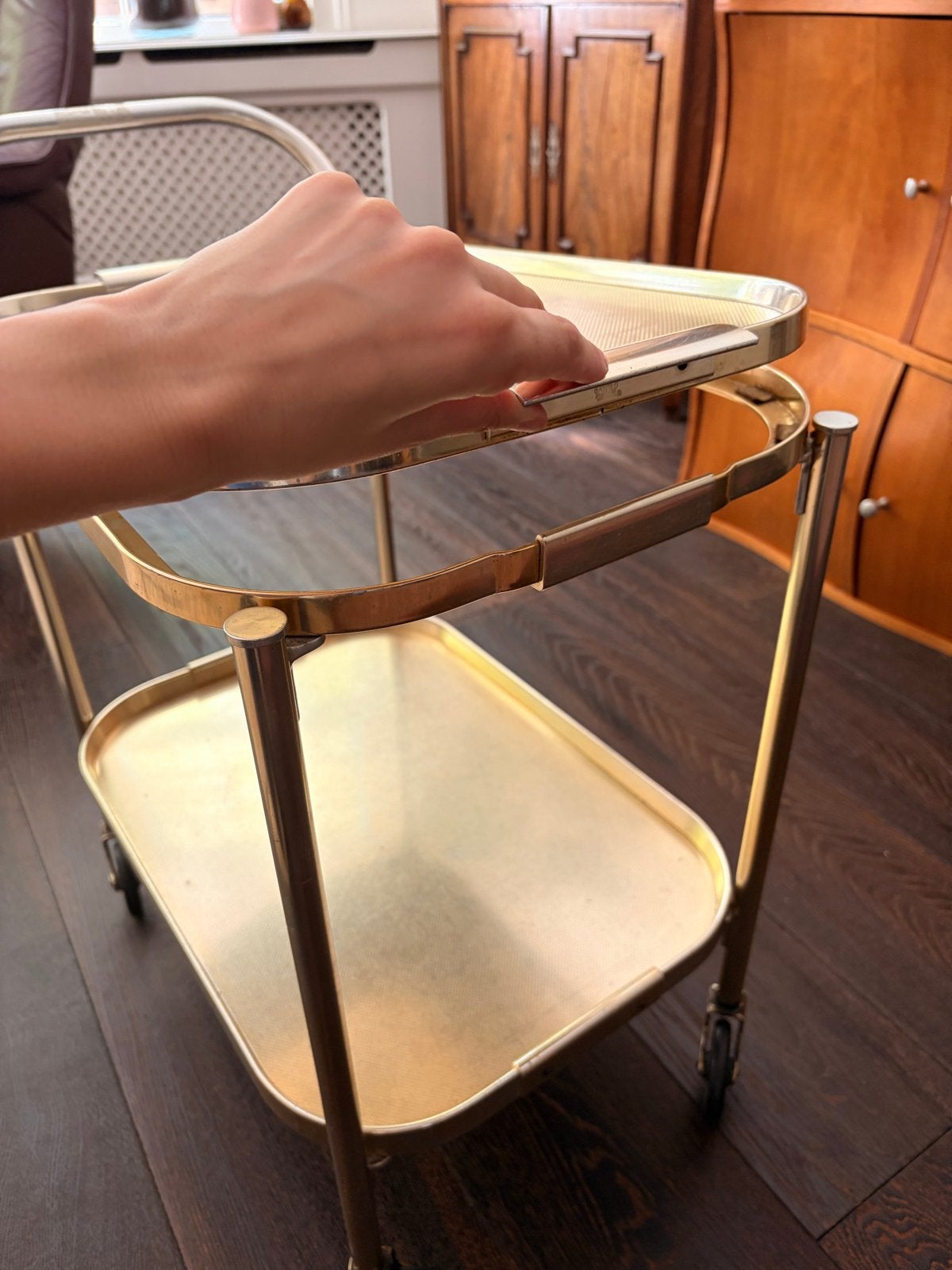 Vintage gouden serveerwagen/theewagen op wielen, Antiek en Kunst, Ophalen