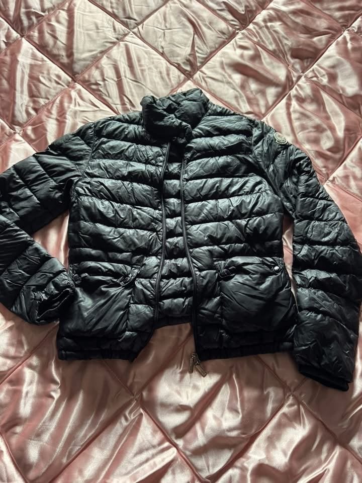 Moncler jas lans, Ophalen of Verzenden, Zo goed als nieuw, Maat 34 (XS) of kleiner, Zwart