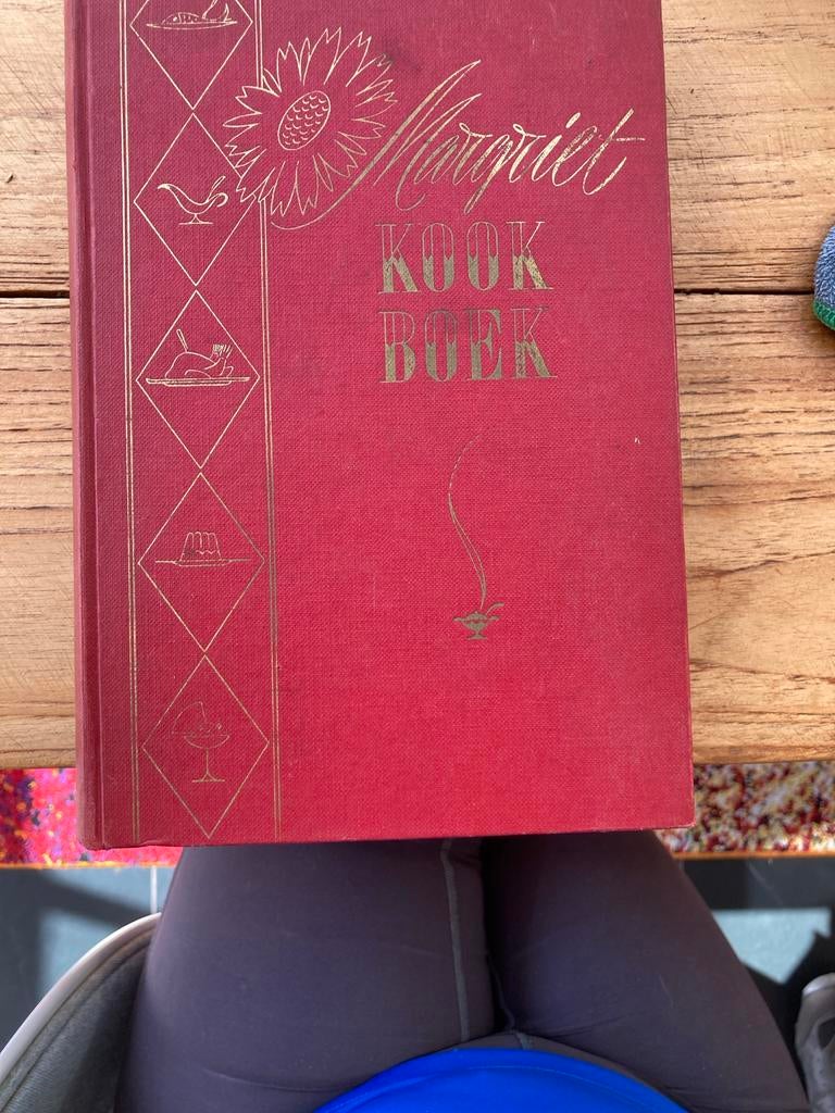 Margriet Kookboek - Klassiek Kookboek, Ophalen of Verzenden, Gelezen, Nederland en België, Hoofdgerechten