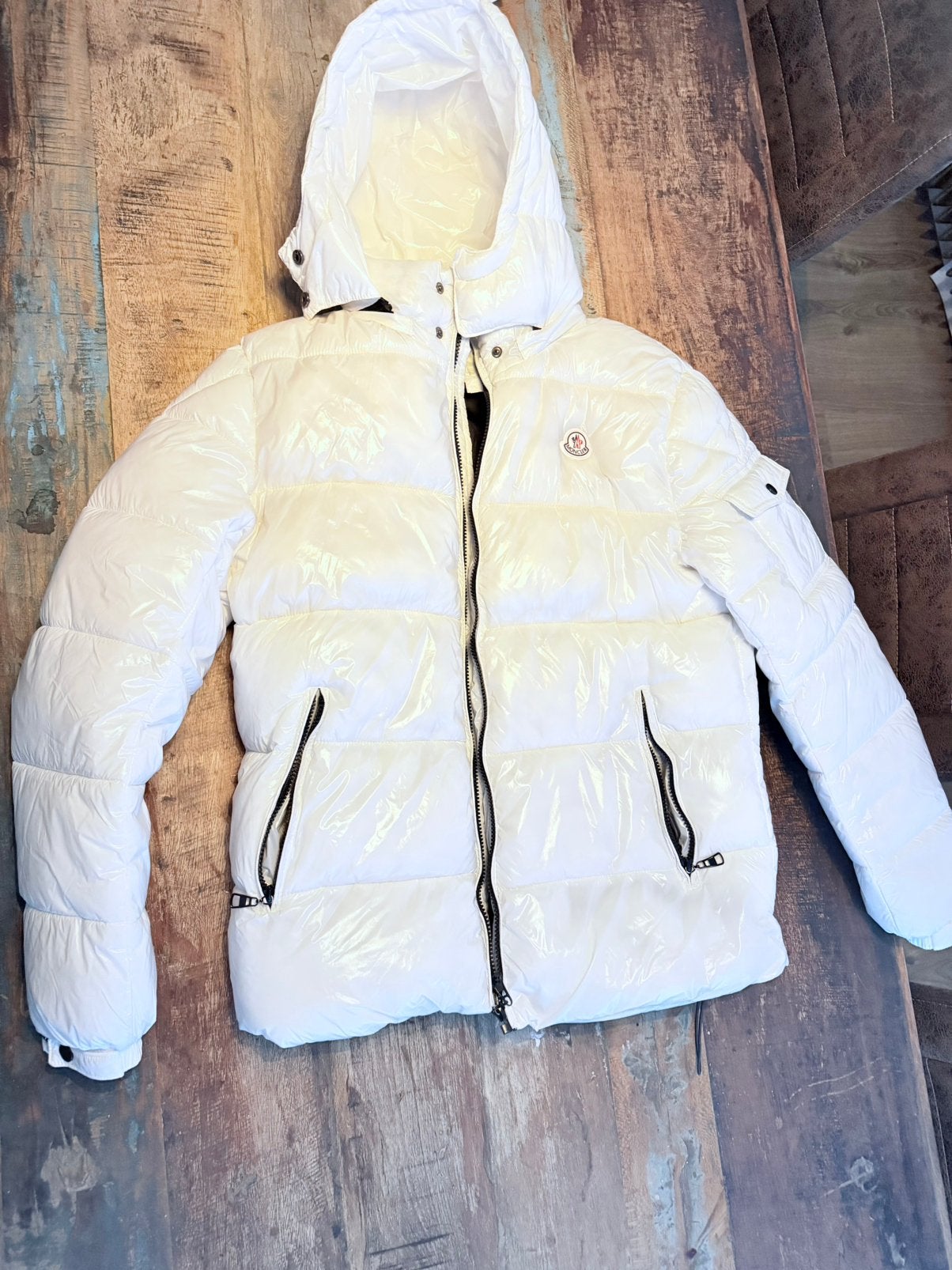Moncler- pufferjas-Wit, Kleding | Dames, Jassen | Winter, Ophalen of Verzenden, Zo goed als nieuw, Wit