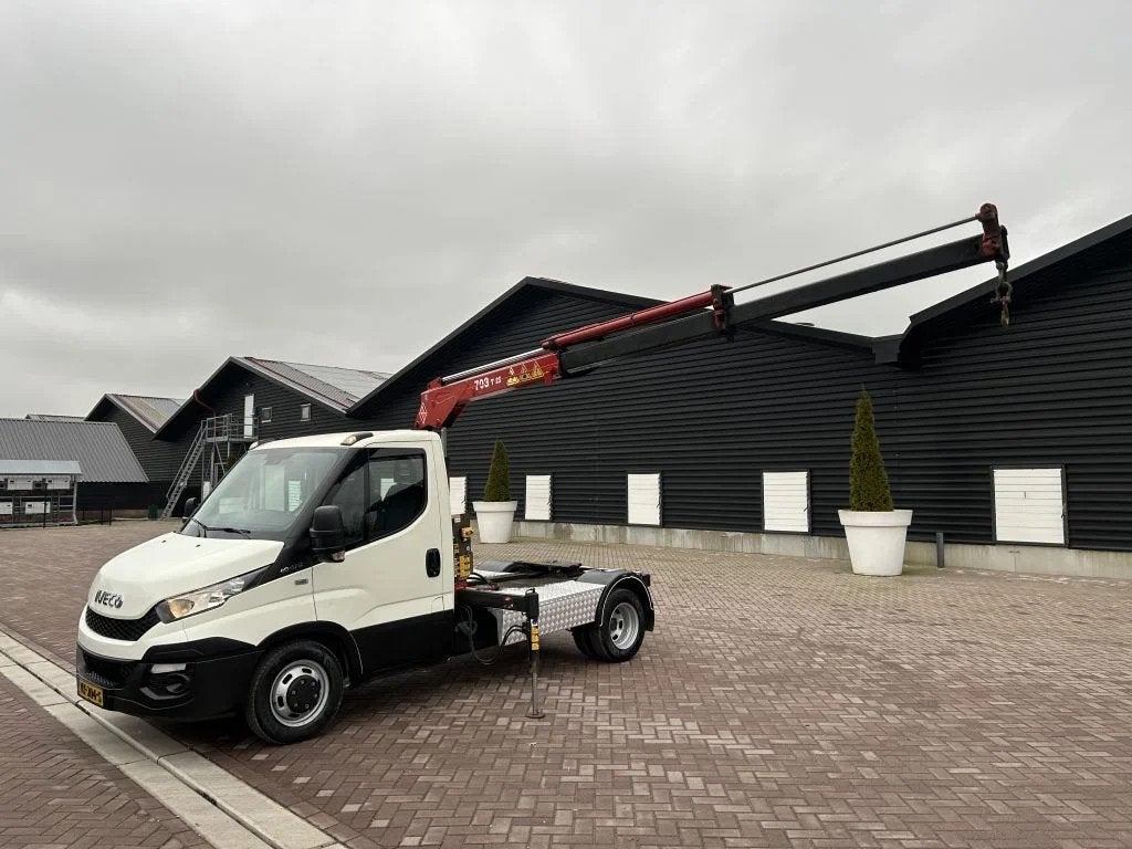 Iveco Daily 40C17 BE TREKKER 9.3 TON EURO 5 MET KRAAN, Auto's, Bestelauto's, Euro 5, Achterwielaandrijving, Gebruikt, 4 cilinders