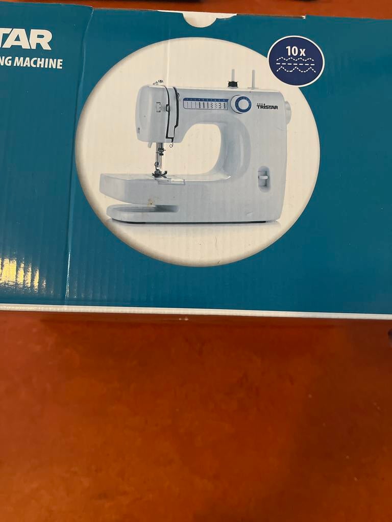 Tristar SM-6000 Naaimachine - Nieuw in doos, Ophalen of Verzenden, Nieuw, Naaimachine, Overige merken