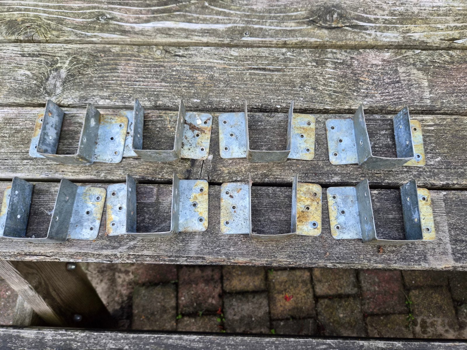 8 x balkdragers metaal, Doe-het-zelf en Verbouw, IJzerwaren en Bevestigingsmiddelen, Ophalen of Verzenden