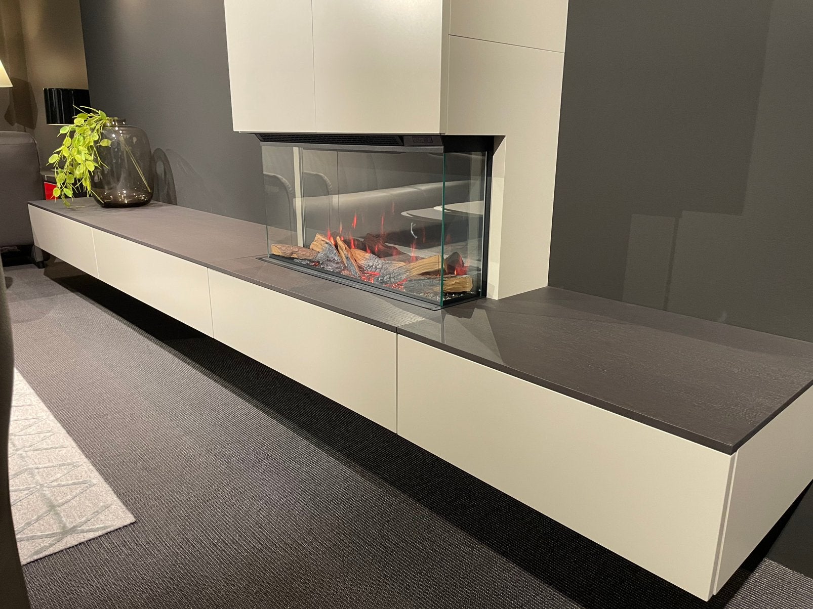 Interstar TH223-20 wandmeubel met haard, nu voor €8365,-, Ophalen, Zo goed als nieuw, 25 tot 50 cm, Minder dan 100 cm